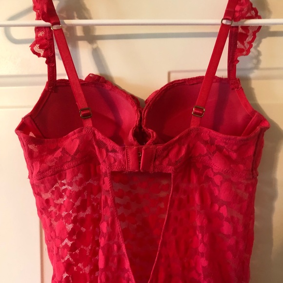 Beautiful Victoria’s Secret, The Lacie Nighty, Size S/P - Picture 7 of 10